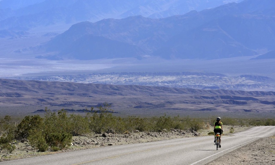 death valley bicycle tours